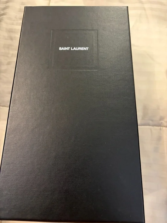 Saint Laurent Carlyle 00 Black Flat Sandals Sz 37 - Picture 8 of 8